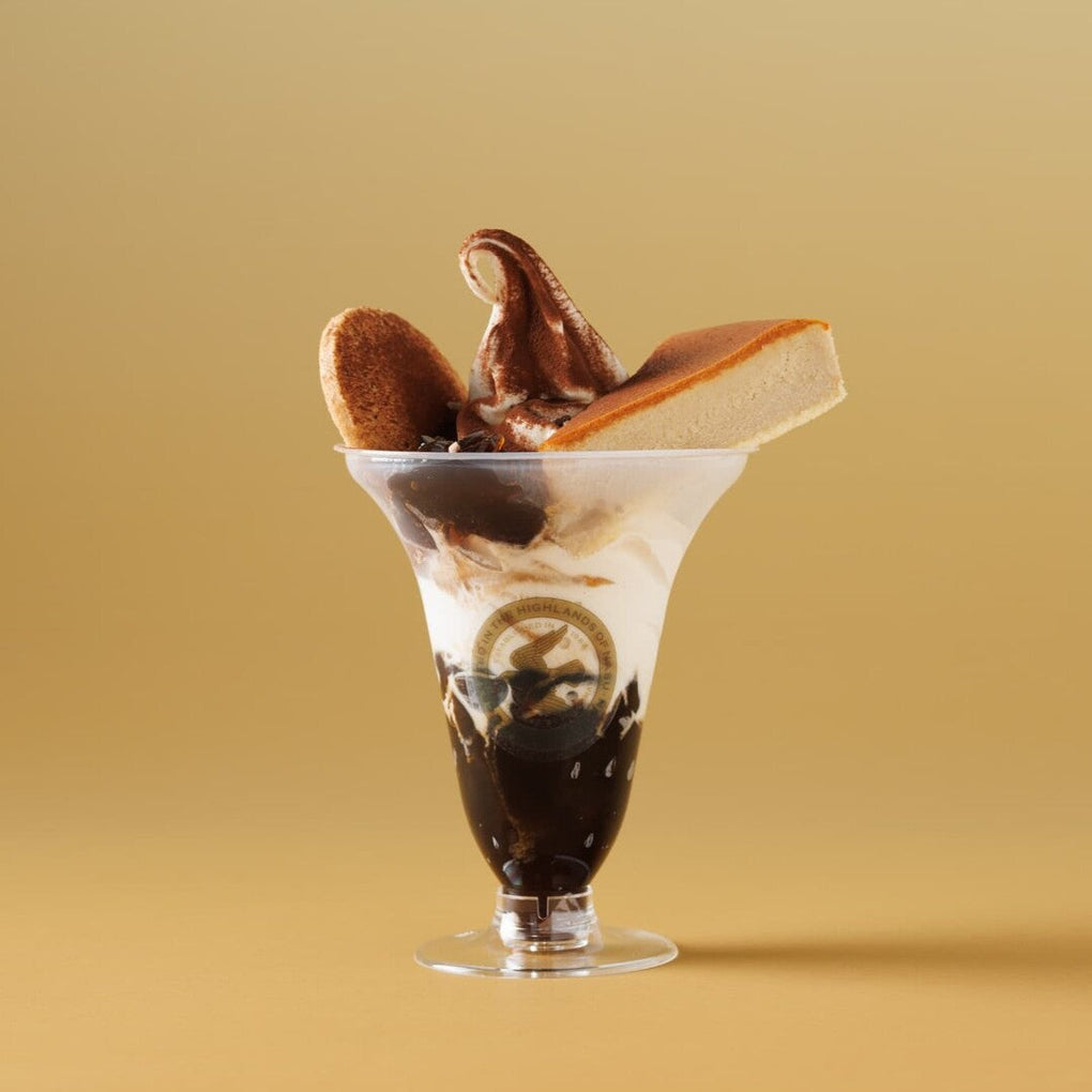 カフェ店舗限定メニュー『季節の御用邸パフェ 珈琲』が登場します♪