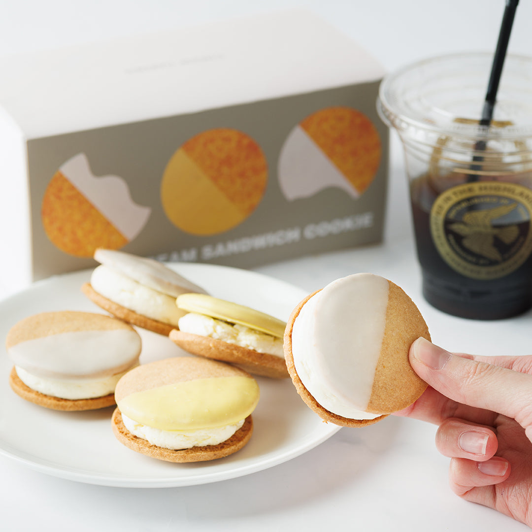 チーズの日特別価格】チーズクリームクッキーサンド 5個入（プレーン